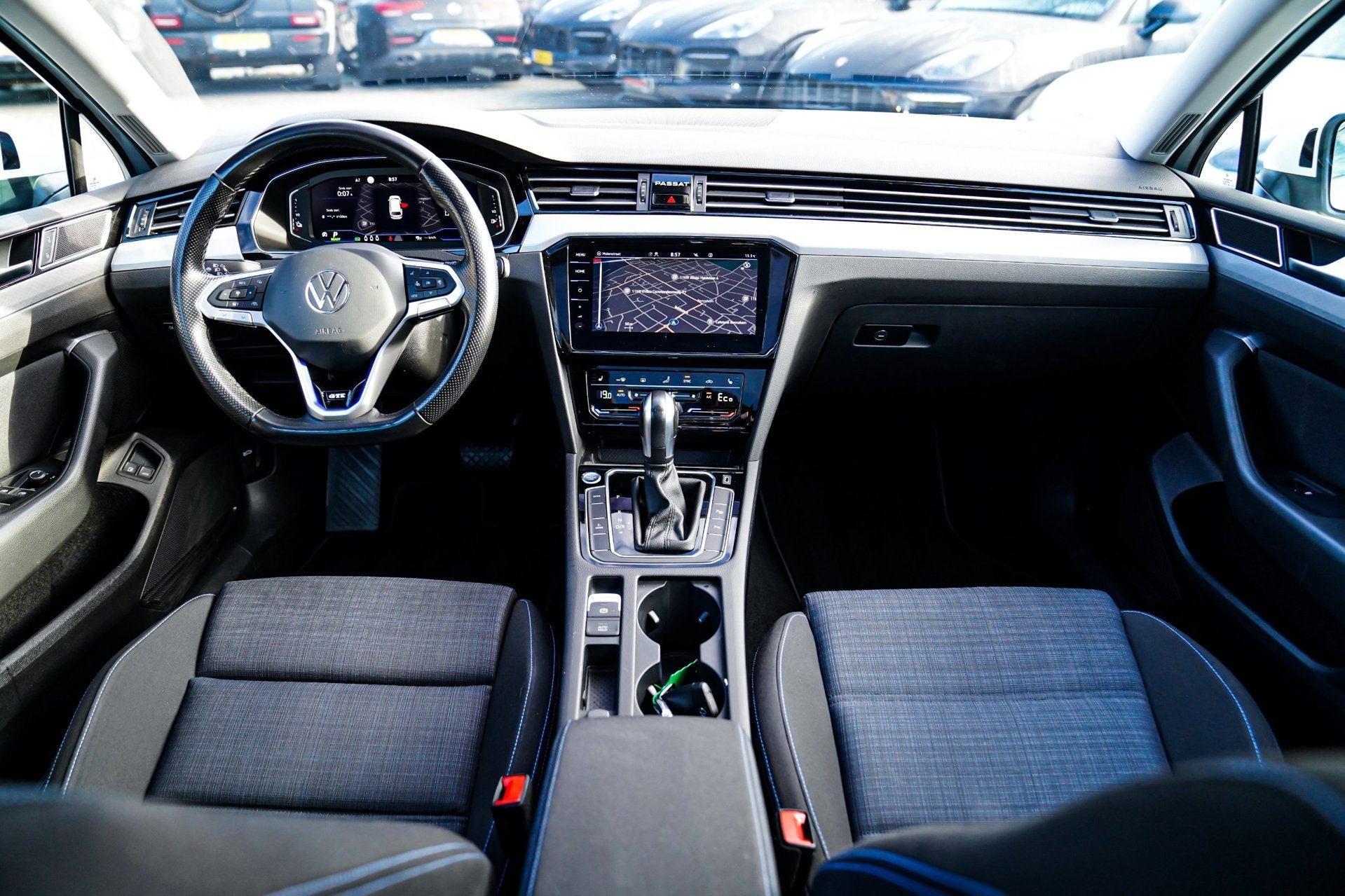 Volkswagen Passat Variant 1.4 TSI PHEV GTE Business | Panora, Auto's, Dealer onderhouden, Stof, Gebruikt, Plug-in hybride