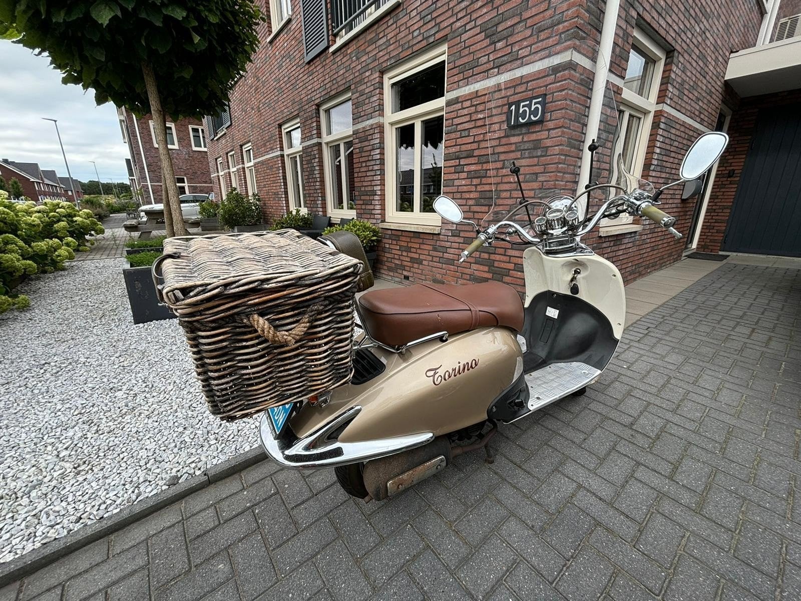 Retro Scooter Torino - Beige/Bruin met Mand, Fietsen en Brommers, Ophalen, Gebruikt, Benzine, Overige merken
