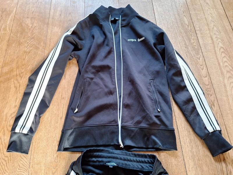 Croyez homme trainings pak / broek en jasje donkerbruin, Bruin, Overige typen, Ophalen of Verzenden, Zo goed als nieuw