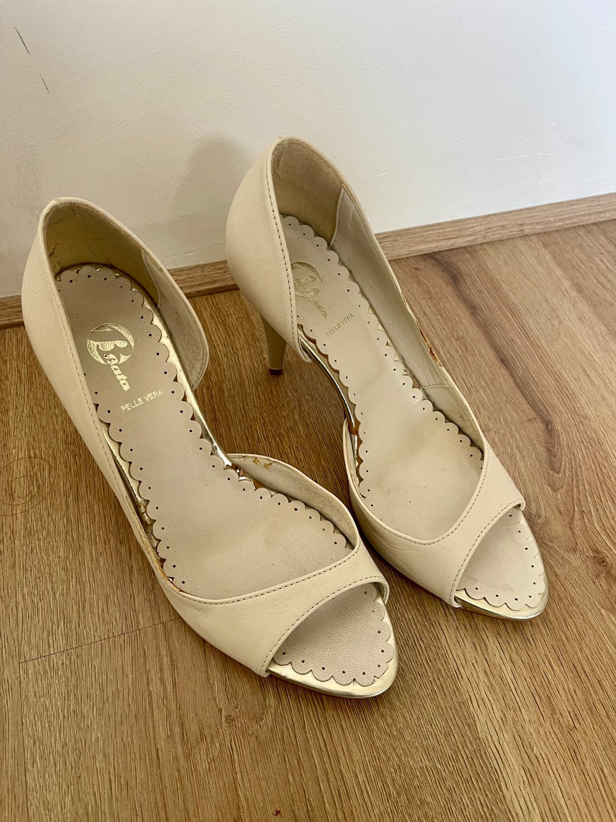 !! GRATIS !!, Ophalen, Gedragen, Beige, Schoenen