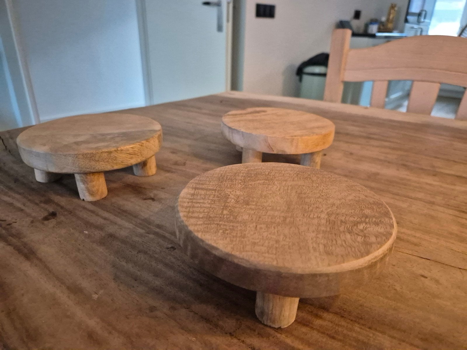 Set van 3 houten plantenstandaards / decoratieve schalen, Hout, Gebruikt, Ophalen of Verzenden, Landelijk