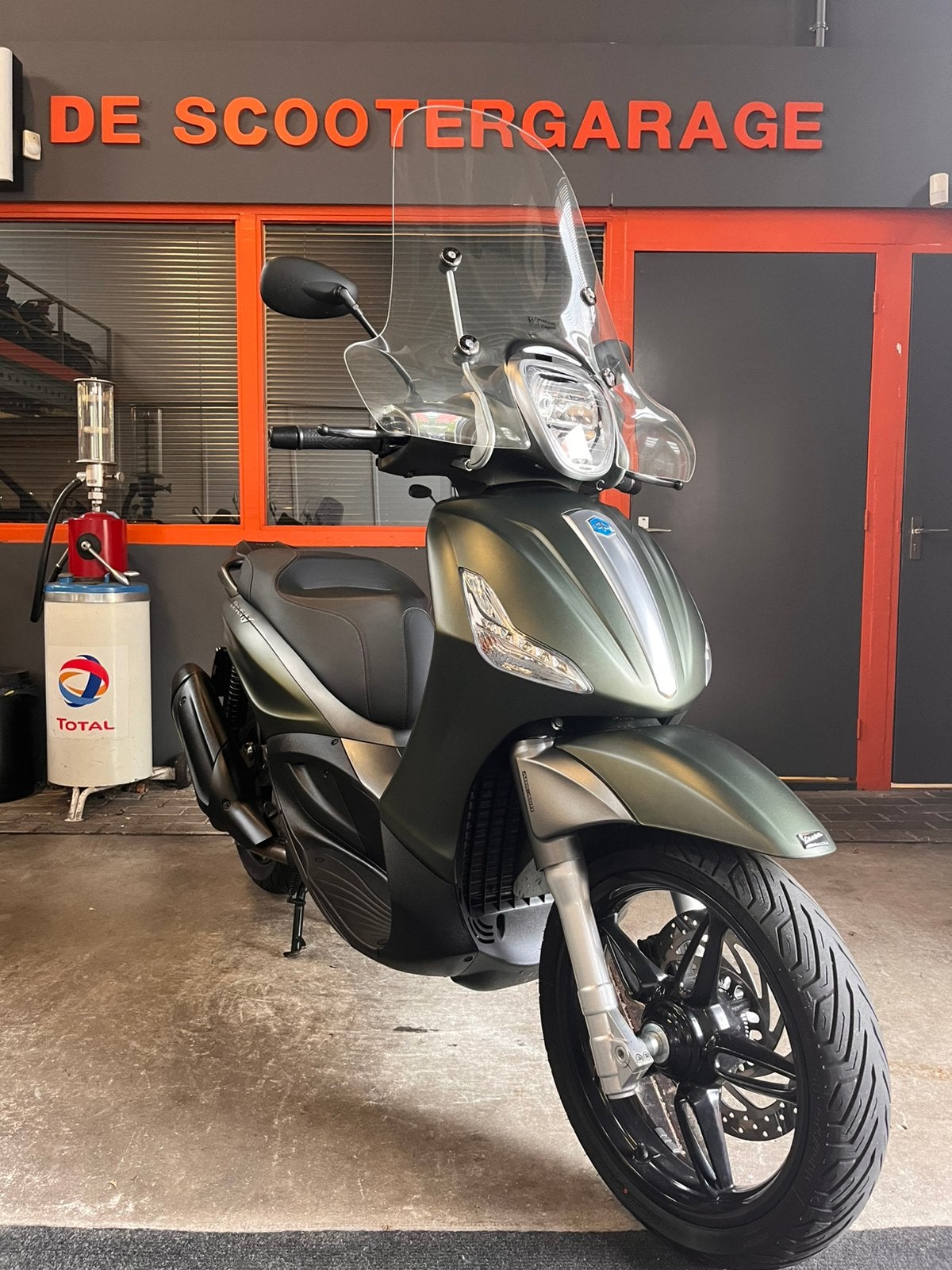 Piaggio Beverly 350 2019 motorscooter, Piaggio, Piaggio, Bedrijf, Automaat