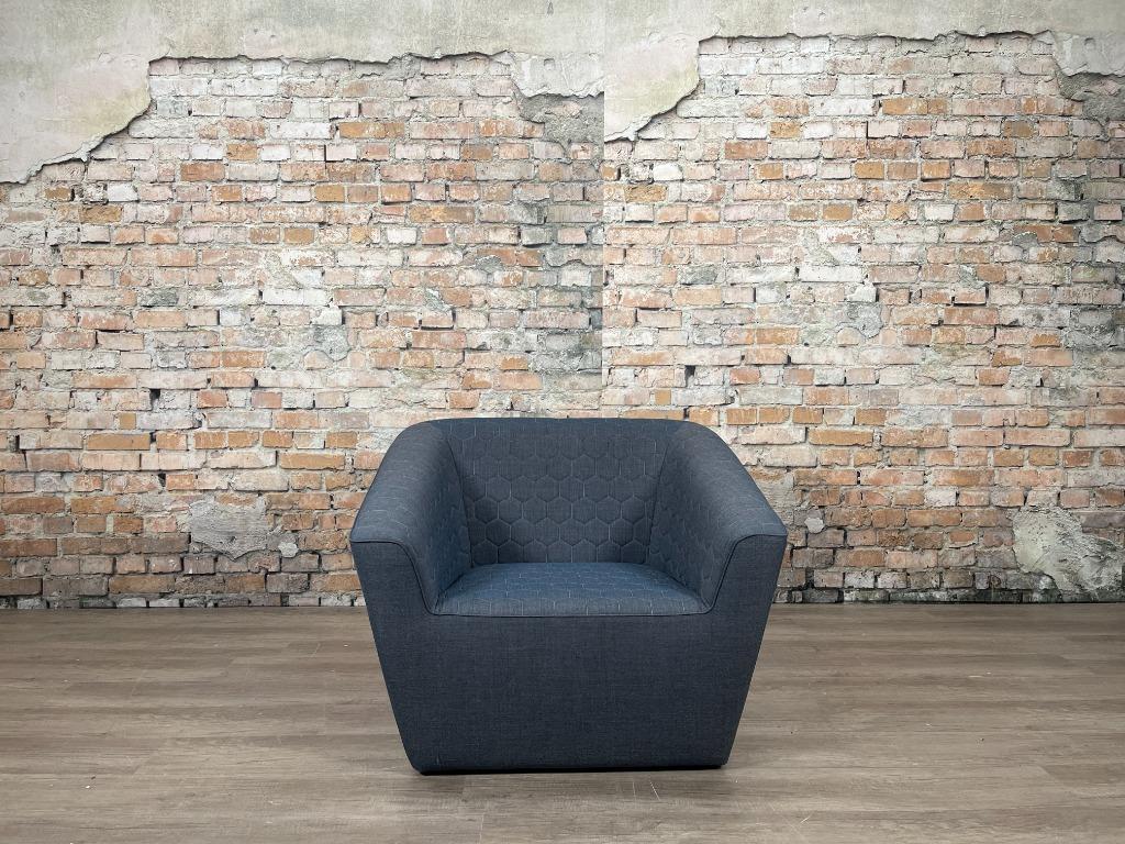 Sancal Tea met armleuning bij TheReSales, Huis en Inrichting, Fauteuils, Zo goed als nieuw, Stof, 75 tot 100 cm, 75 tot 100 cm