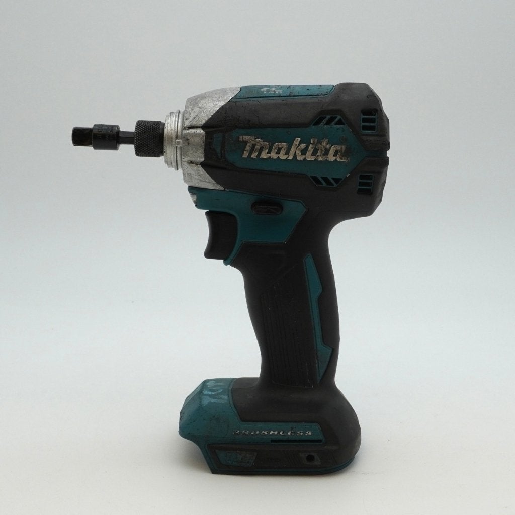 Makita DTD153 LXT 18V Slagschroevendraaier Body, Makita, Zo goed als nieuw, Support@makita.com, Makita Corporation, 3-11-8, Sumiyoshi-cho, 
Anjo, Aichi 446-8502
Japan