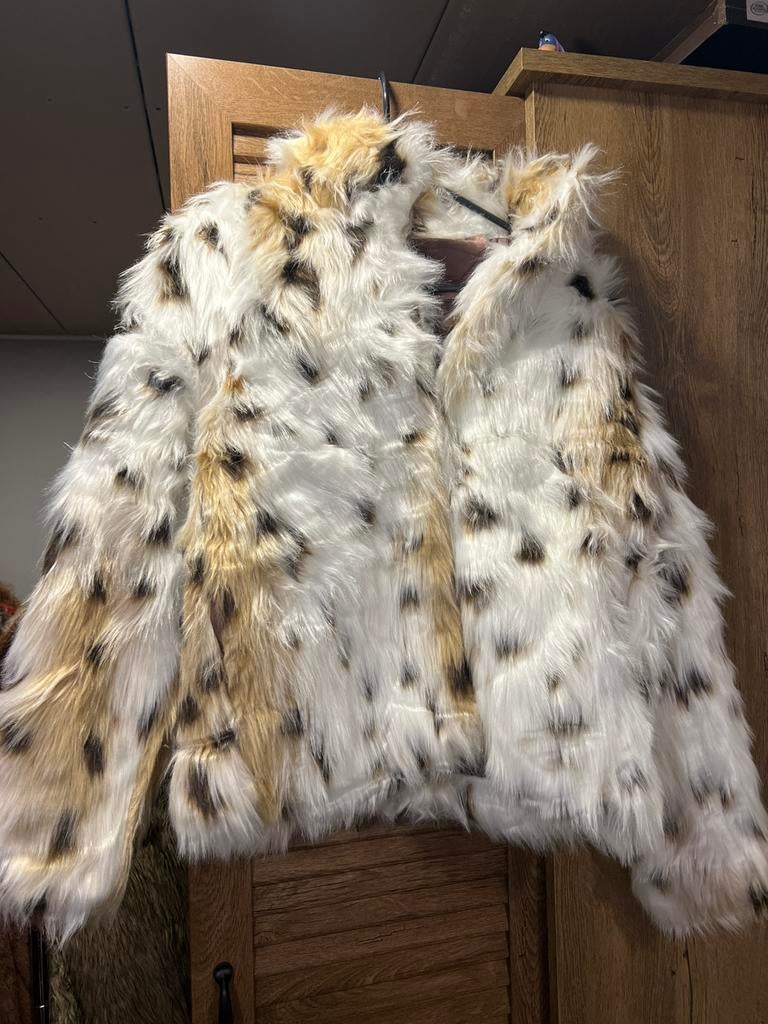 mooi bontjasje, Kleding | Dames, Carnavalskleding en Feestkleding, Ophalen of Verzenden, Zo goed als nieuw, Maat 38/40 (M), Carnaval