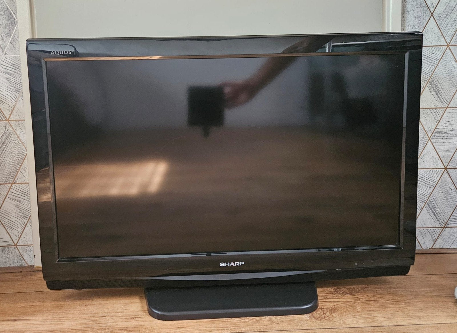 Sharp Aquos 32 inch - HDMI - USB - HD Ready, Ophalen, Gebruikt, 50 Hz, 80 tot 100 cm