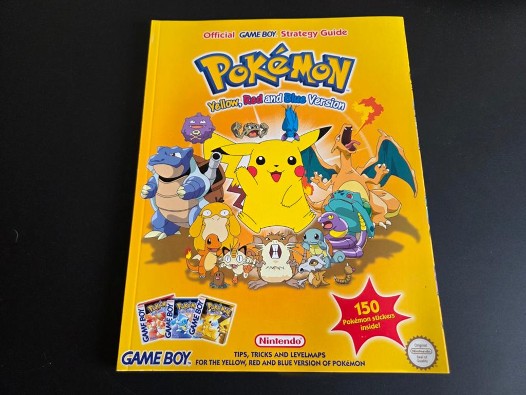 Pokémon Official Gameboy Strategy Guide ALLE stickers + map, Spelcomputers en Games, Avontuur en Actie, 1 speler, Ophalen of Verzenden