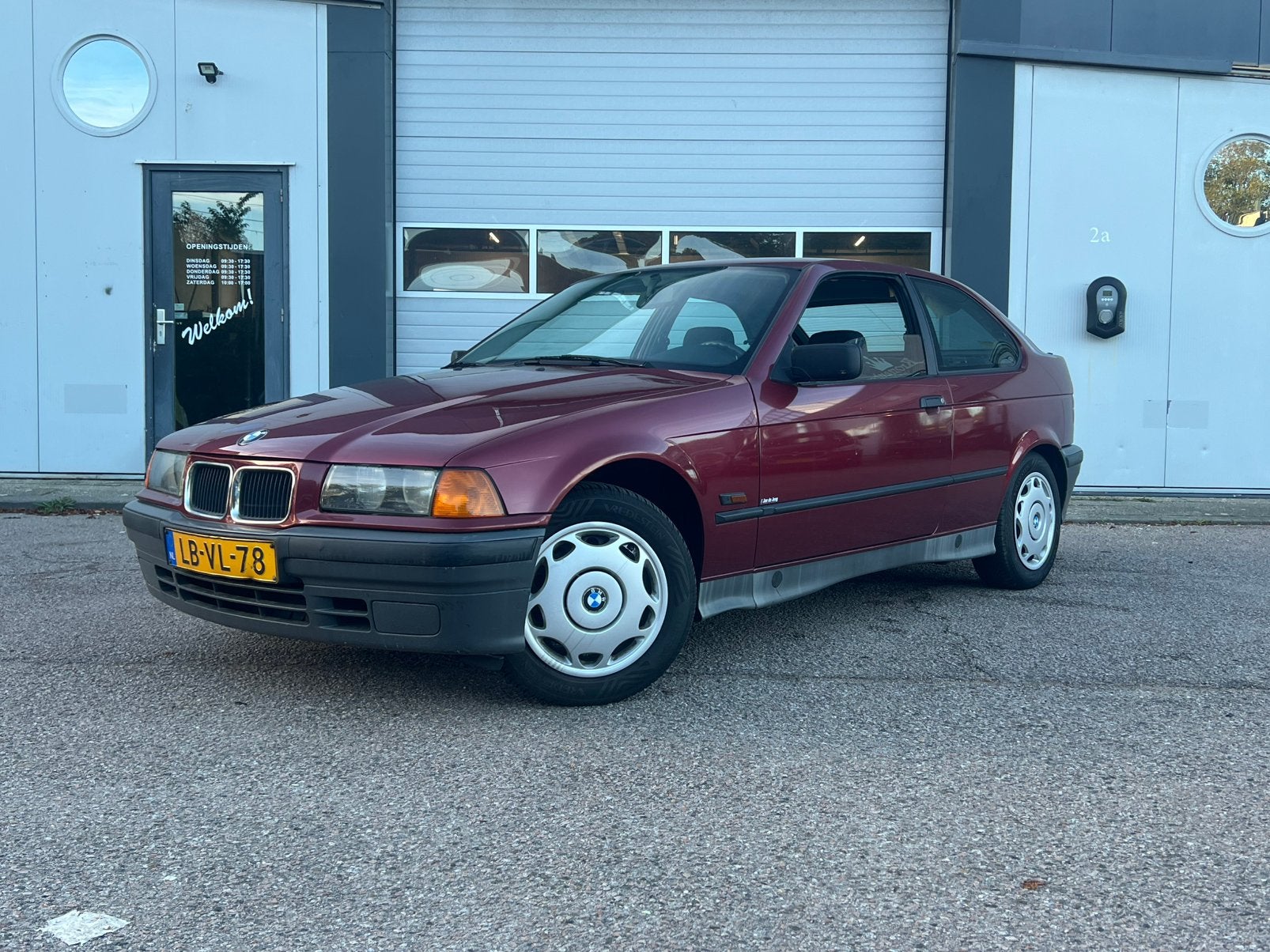 BMW 3-Serie 1.6 I AUTOMAAT | APK | RADIO | 316 Compact |1995, Auto's, Automaat, 1596 cc, Achterwielaandrijving, 4 cilinders
