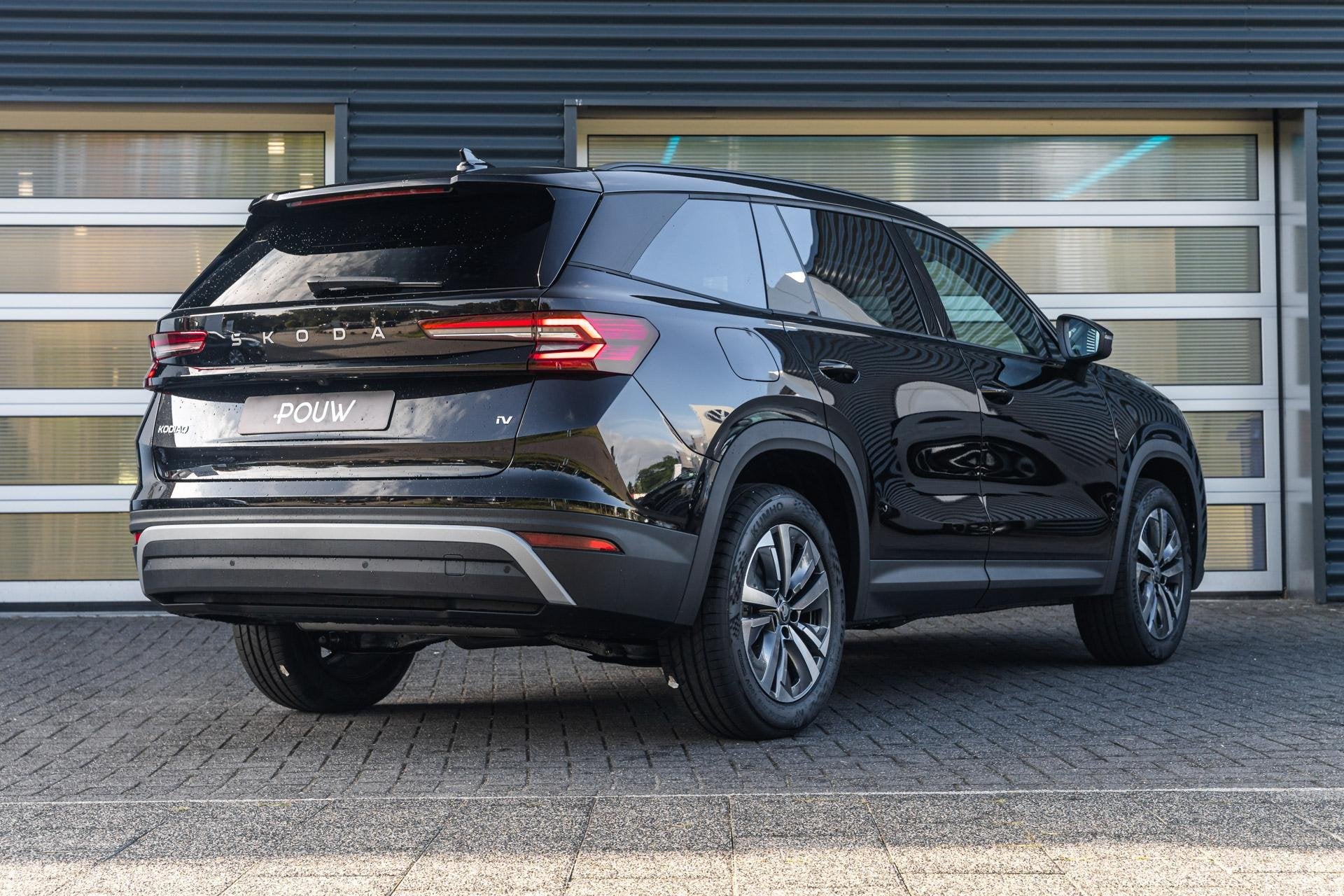 Skoda Kodiaq 1.5 TSI 204pk DSG PHEV Edition | Achteruitrijca, Auto's, 12 maanden, Stof, 1498 cc, 4 cilinders