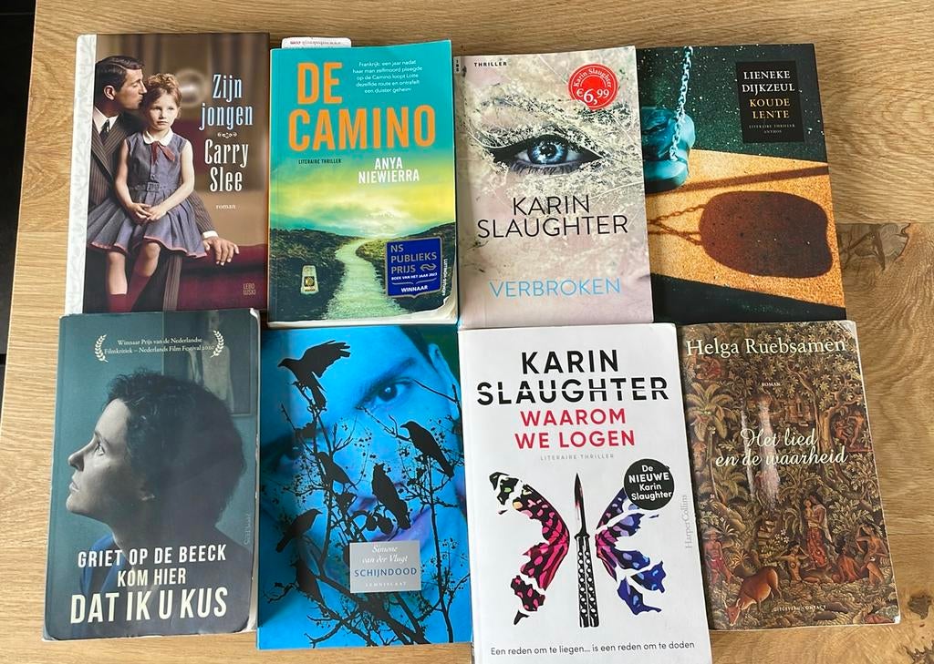 Boekenpakket 8 boeken thrillers / romans nl talig, Ophalen of Verzenden, Zo goed als nieuw