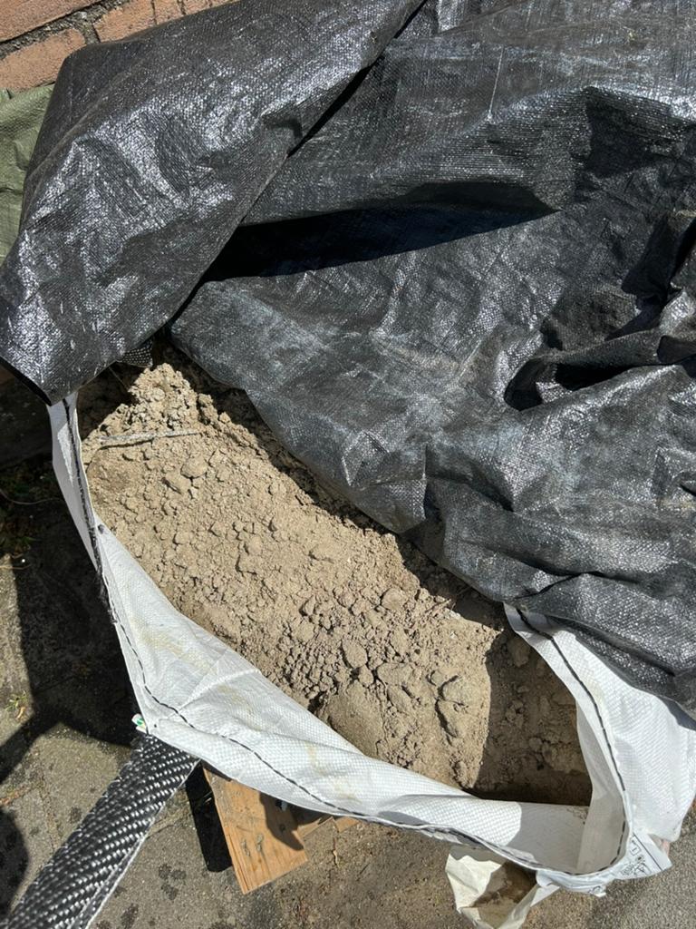 Bigbag met grond, Ophalen, Gebruikt