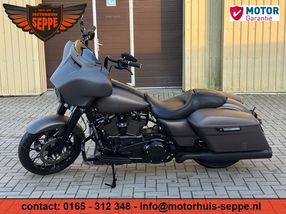HARLEY-DAVIDSON STREET GLIDE SPECIAL 114