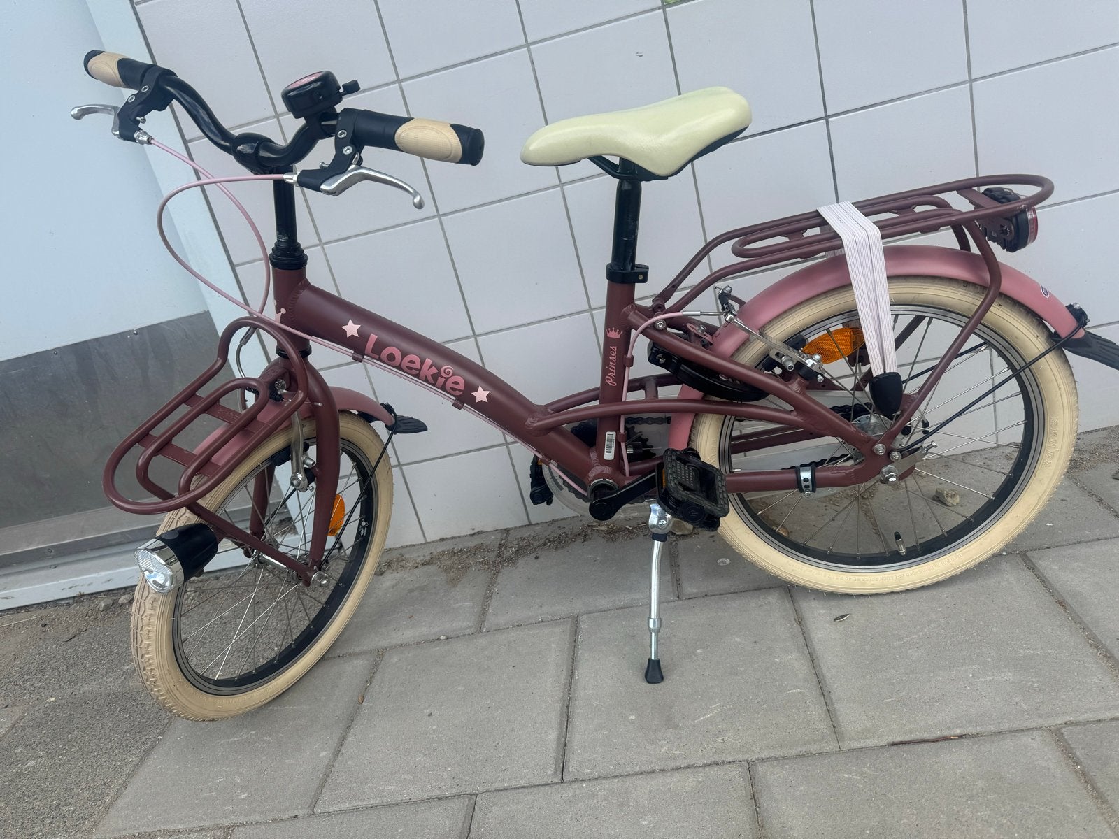 Zo goed als nieuwe Loekie Prinses kinderfiets 18 inch., Fietsen en Brommers, Ophalen, Terugtraprem, 16 tot 20 inch, Zo goed als nieuw
