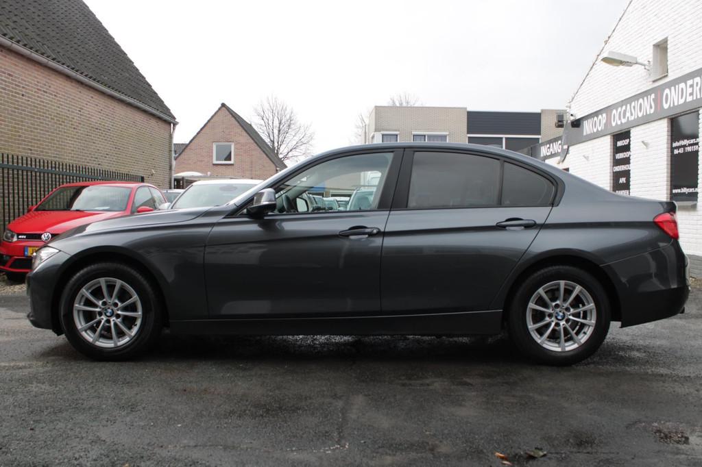 BMW 3-serie 316i High Executive | Airco | Navi |Elec ramen |, 1360 kg, Gebruikt, 4 cilinders, Handgeschakeld