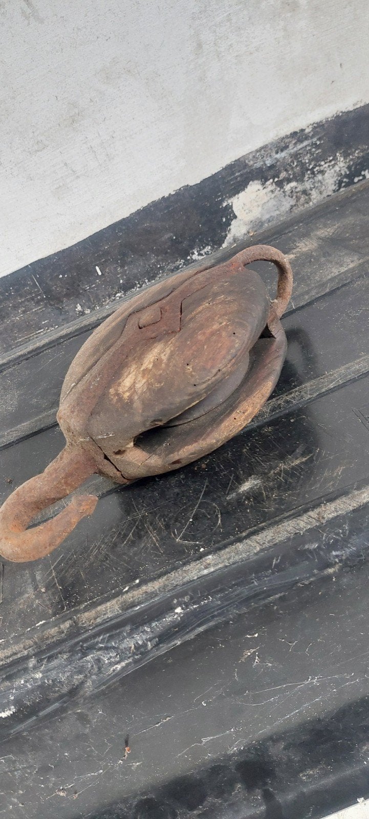 Houten katrol met haak., Ophalen of Verzenden