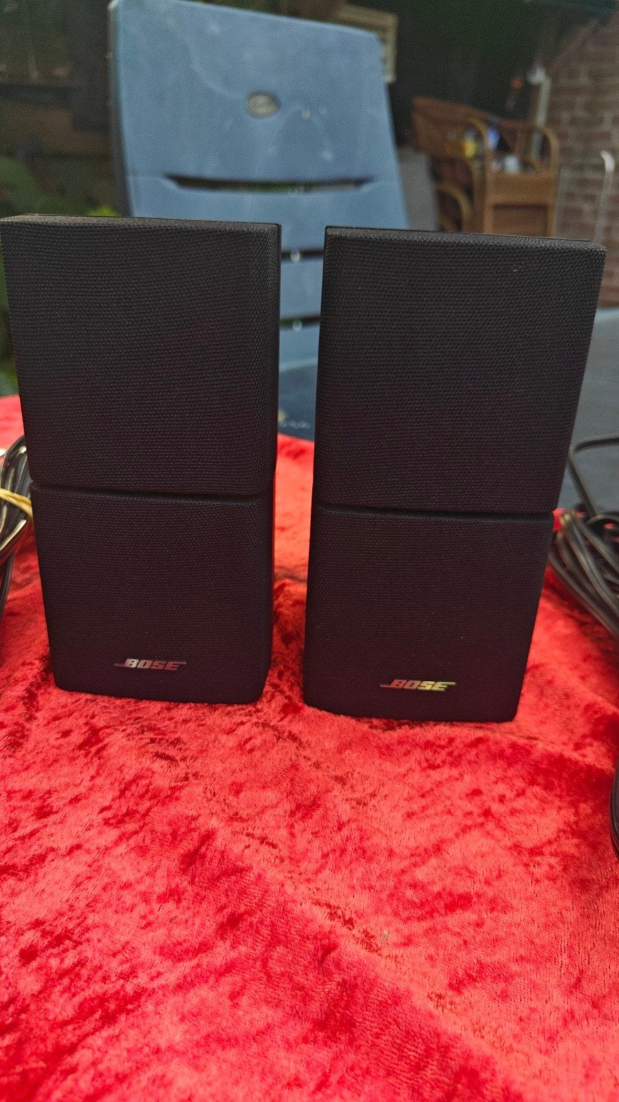 Bose Dubbele Cube luidsprekers 2x met luidsprekerkabels orig, Overige merken, 70 watt of meer, Ophalen of Verzenden, Zo goed als nieuw