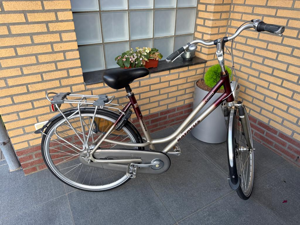 Batavus Staccato damesfiets met lage instap, Fietsen en Brommers, Fietsen | Dames | Damesfietsen, Ophalen, Velgrem, Batavus, 53 tot 56 cm