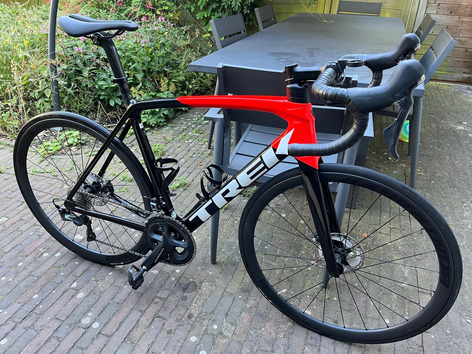 Trek Emonda SL 6 Pro Ultegra Disc Maat 56 NIEUWSTAAT, 28 inch, Carbon, Zo goed als nieuw, Meer dan 20 versnellingen