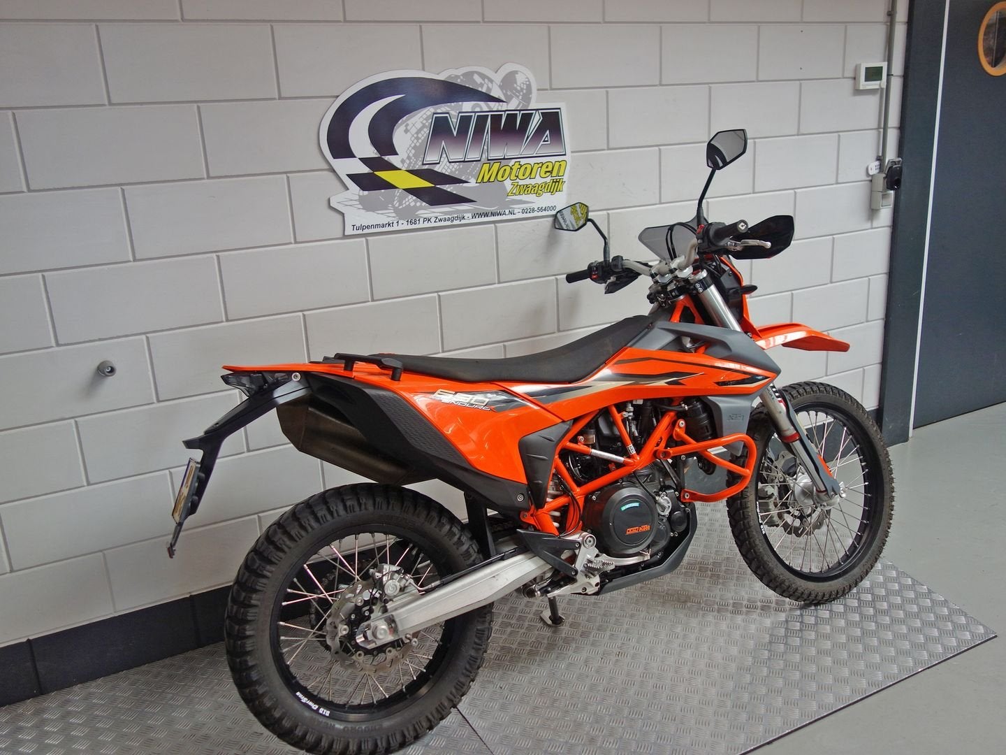 KTM 690 ENDURO, 693 cc, KTM, Motorrijbewijs A, Bedrijf