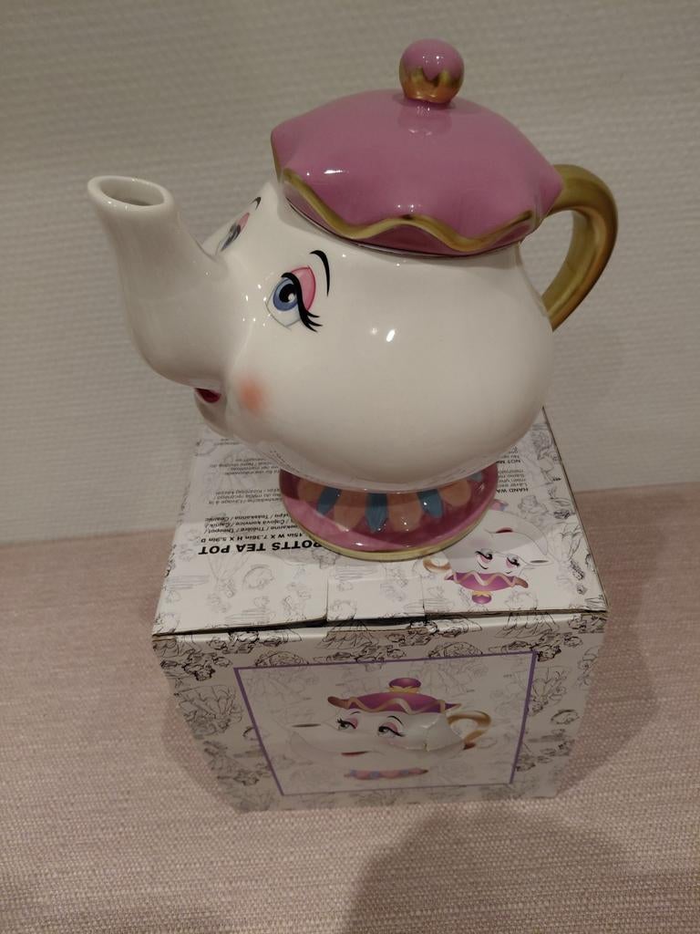 Mrs Potts disney/ mevr tuit/ nieuw ,theepot, Verzamelen, Ophalen of Verzenden, Winnie de Poeh of vrienden, Nieuw, Beeldje of Figuurtje