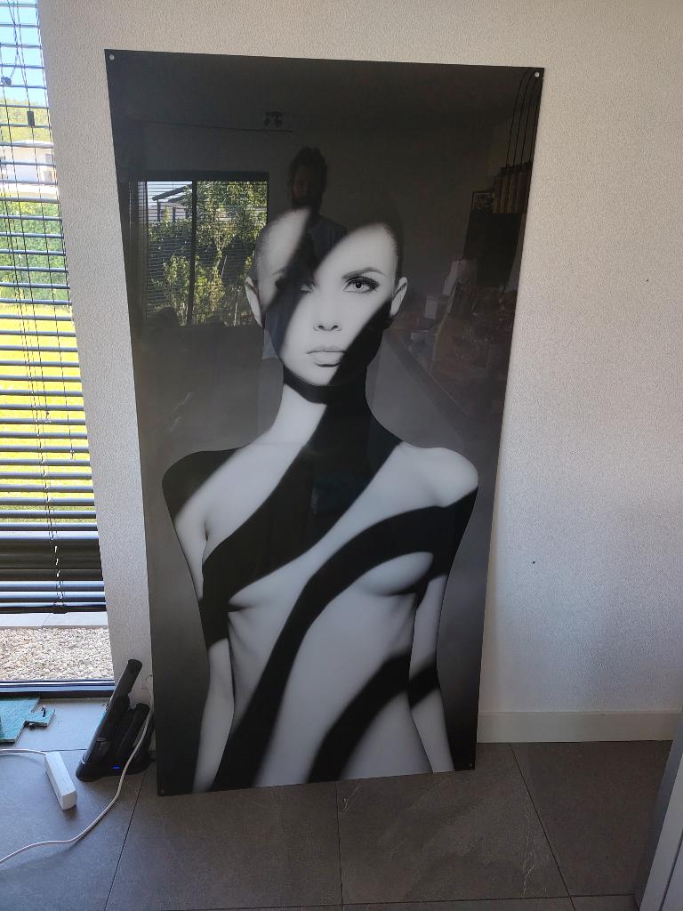 Schilderij plexiglas vrouw 2 m bij 1 m, Ophalen