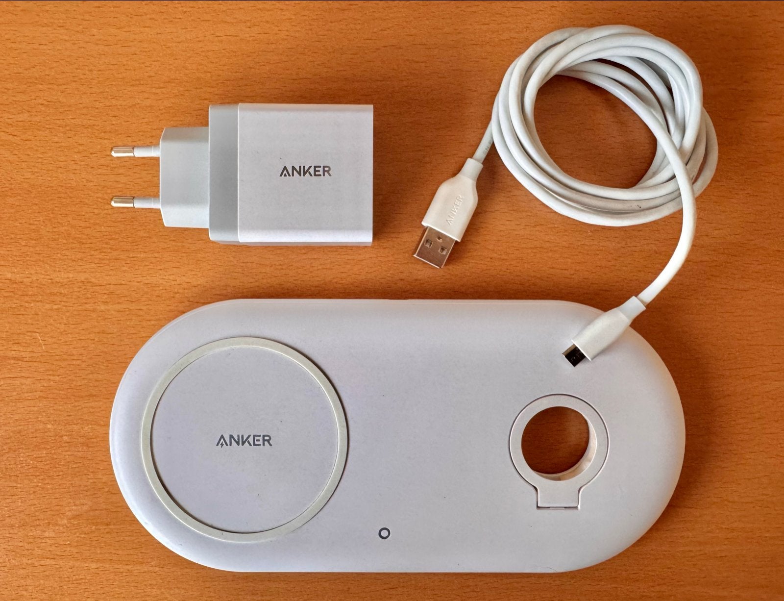 Anker PowerWave+ Pad met Watch Houder en Snellader, Anker, Draadloze oplader, Ophalen of Verzenden, Zo goed als nieuw
