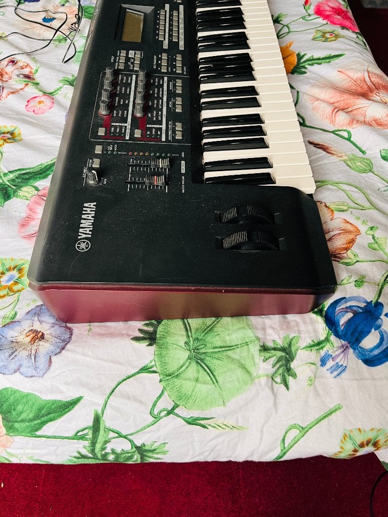 synthesizer, Ophalen, 61 toetsen, Yamaha, Zo goed als nieuw