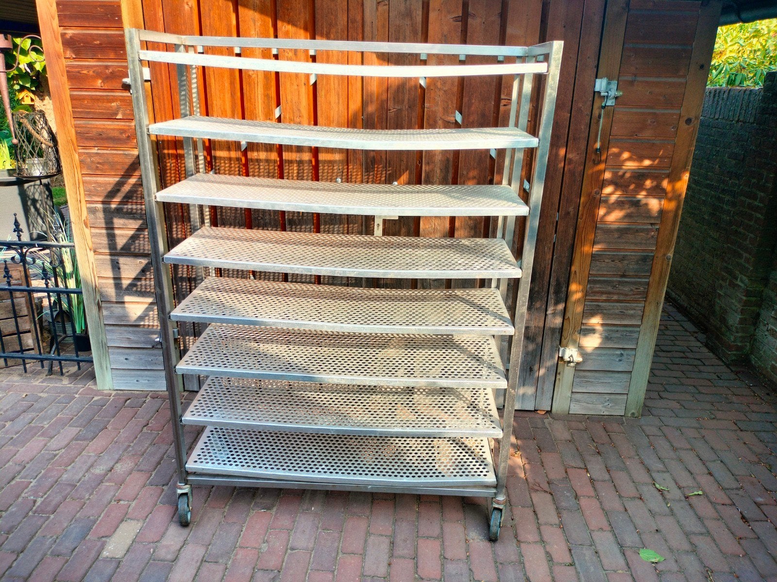 RVS Verrijdbaar Rek met Geperforeerde Planken, Ophalen, Gebruikt