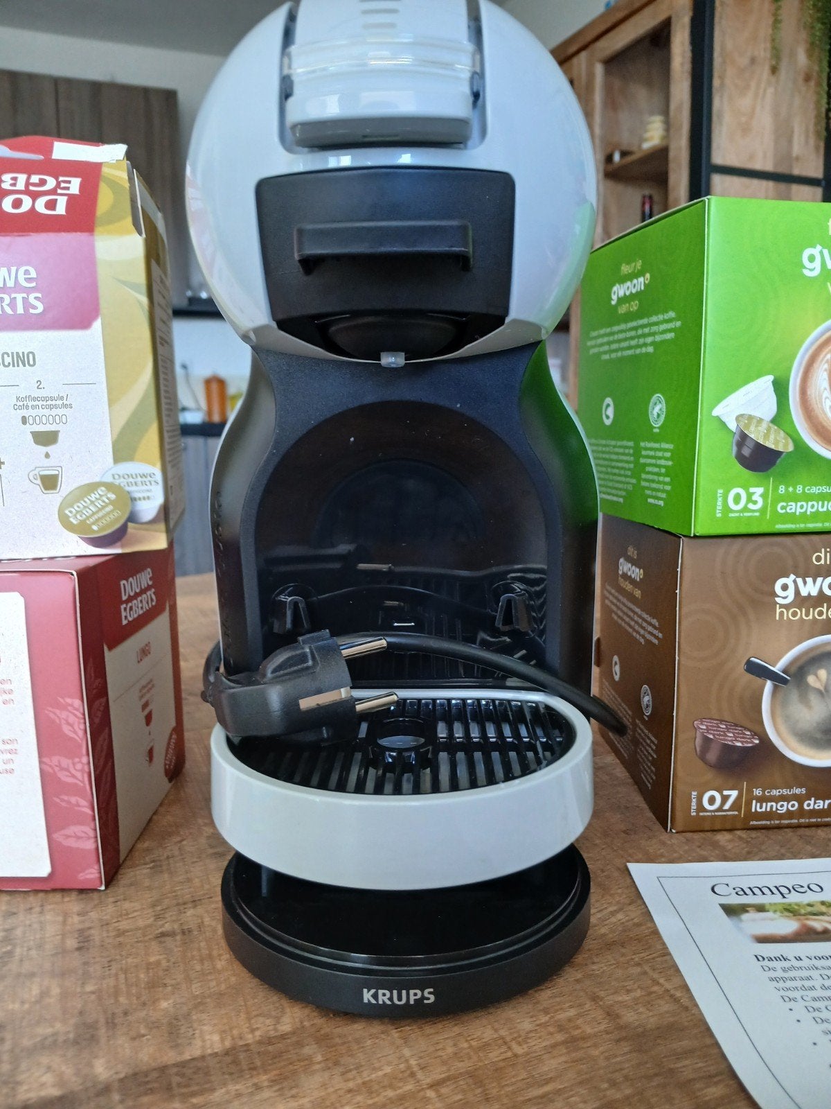 Nieuwe Krups Dolce Gusto koffiepadmachine - 700 Watt, Ophalen, Nieuw, Overige merken