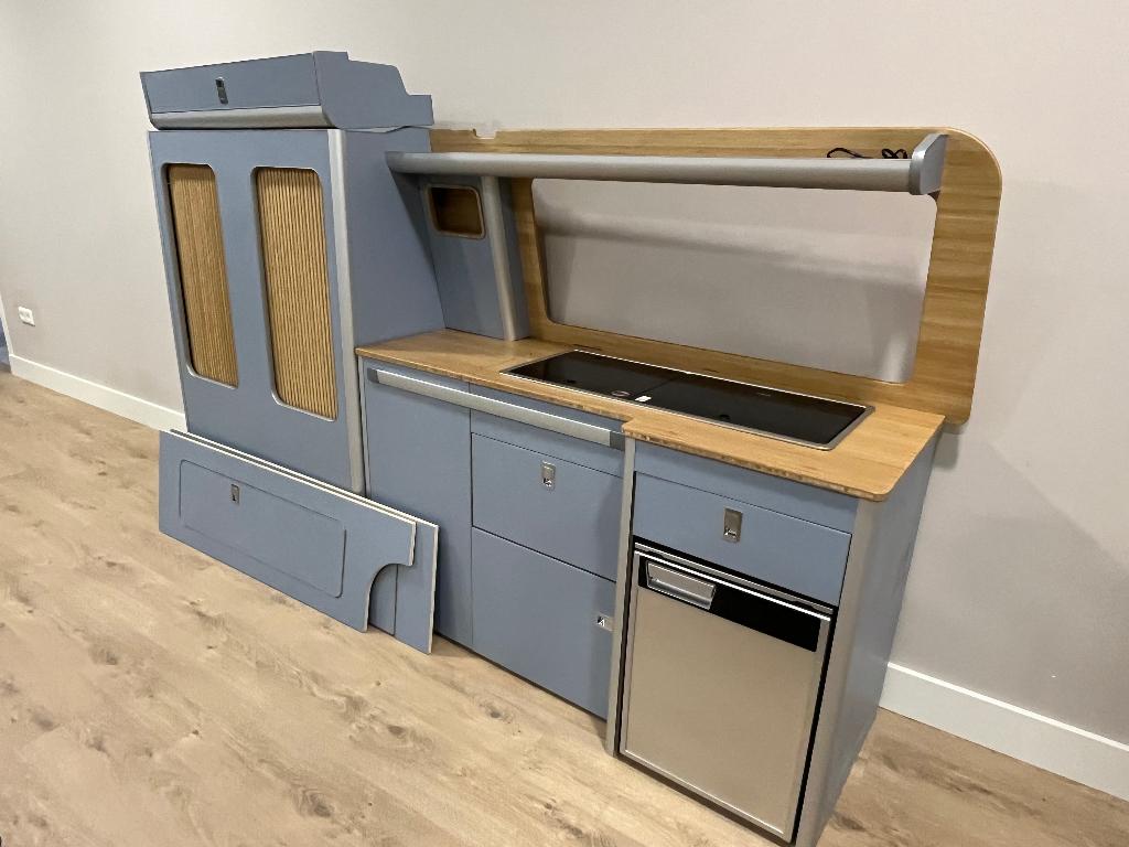 Meubelset keuken VW Transporter T5/T6 denim blue met bamboe, Ophalen, Hoefakker 3, Veen, Info@termeercampers.nl, Nieuw