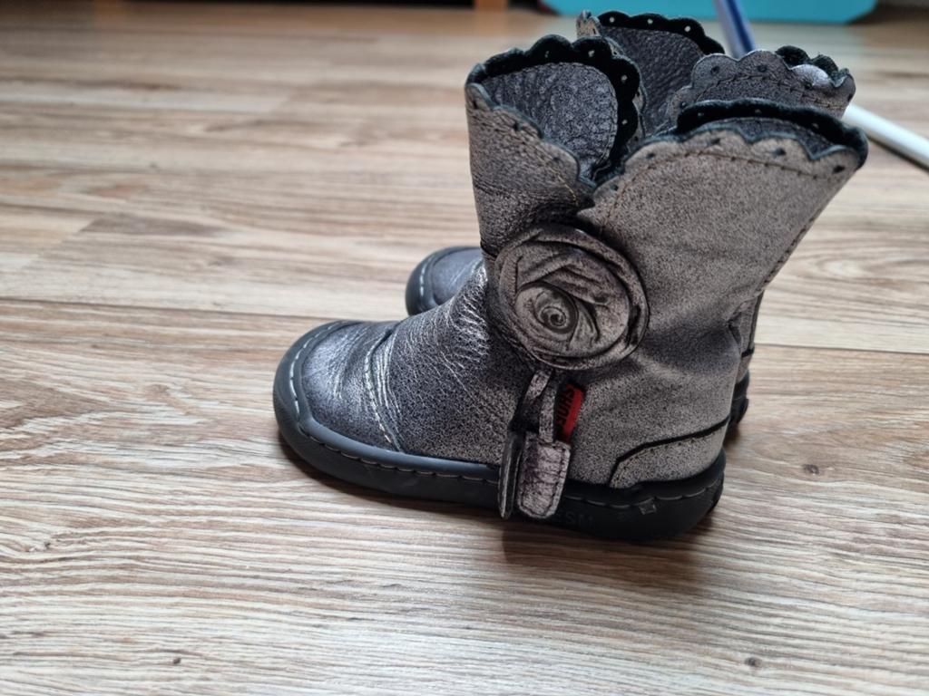 Shoesme zilveren laarsjes maatje 20, Meisje, Laarsjes, Nieuw, Ophalen of Verzenden