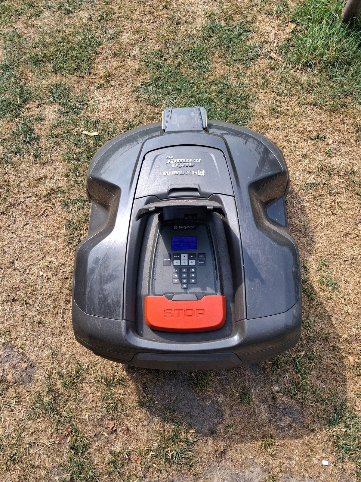 Husqvarna 310 upgrade gehad met GPS module +E-Sim, Tuin en Terras, Robotmaaiers, Ophalen, Bestuurbaar via app, Zo goed als nieuw