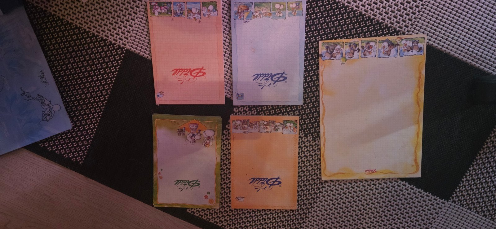 Diddl plaatjes, Verzamelen, Ophalen, Verschillende figuren, Gebruikt, Papier, Kaart of Schrift