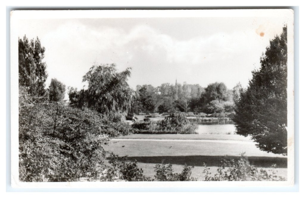 Voorschoten, Burg. Berkhoutpark, Verzamelen, Ansichtkaarten | Nederland, Ophalen of Verzenden, 1940 tot 1960, Gelopen, Zuid-Holland