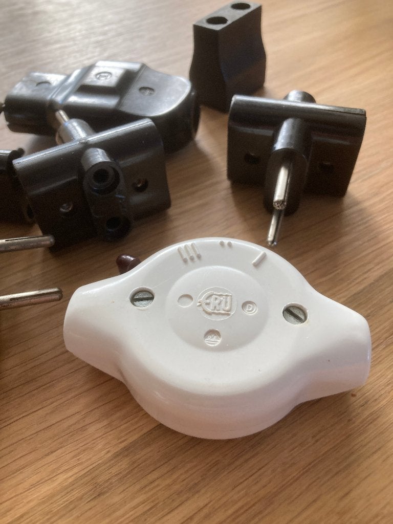 bakeliet schakelmateriaal elektra, Ophalen of Verzenden