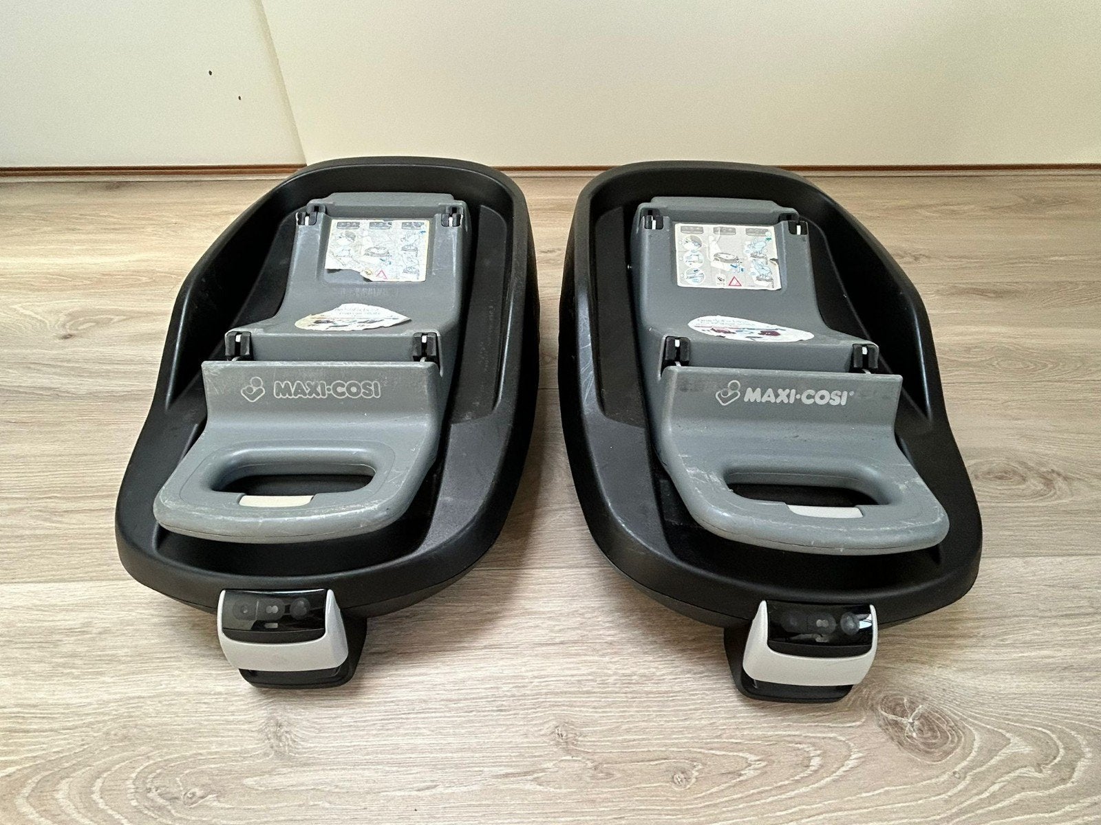 2x Maxi-Cosi FamilyFix ISOFIX Base, Ophalen, Gebruikt