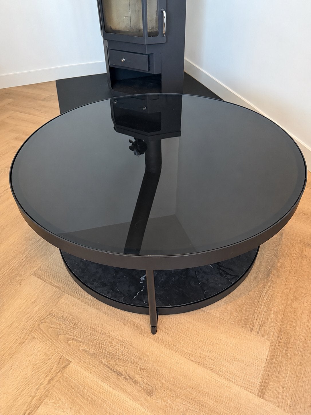 IKEA salon tafel met gehard glas goede staat, Huis en Inrichting, 100 tot 150 cm, Minder dan 50 cm, Rechthoekig, 50 tot 100 cm