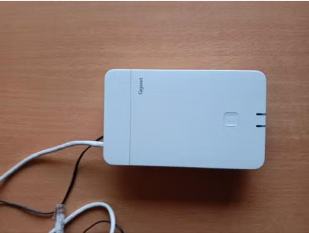 Gigaset N670 IP Pro Dect Basisstation, Ophalen of Verzenden, Zo goed als nieuw, Info@gigaset.nl, Gigaset