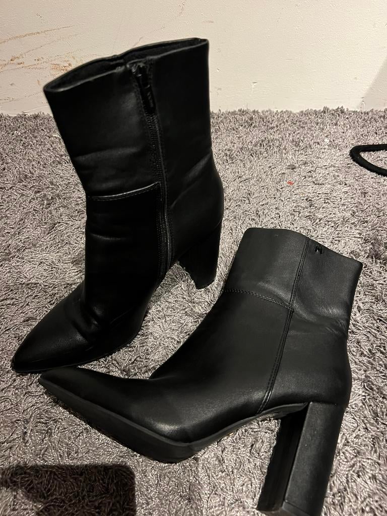 MEXX laarsjes maat 39 origineel zgan, Kleding | Dames, Schoenen, Zwart, G, Lage of Enkellaarzen, Ophalen of Verzenden
