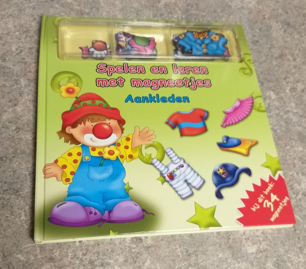 Spelen en leren met magneten, 3 tot 4 jaar, Nieuw, Ophalen of Verzenden, Uitklap-, Voel- of Ontdekboek