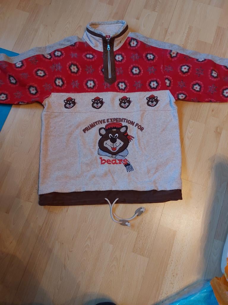 Sweater maat 158 basic line, Verzamelen, Sportartikelen en Voetbal, Ophalen of Verzenden, Buitenlandse clubs, Shirt