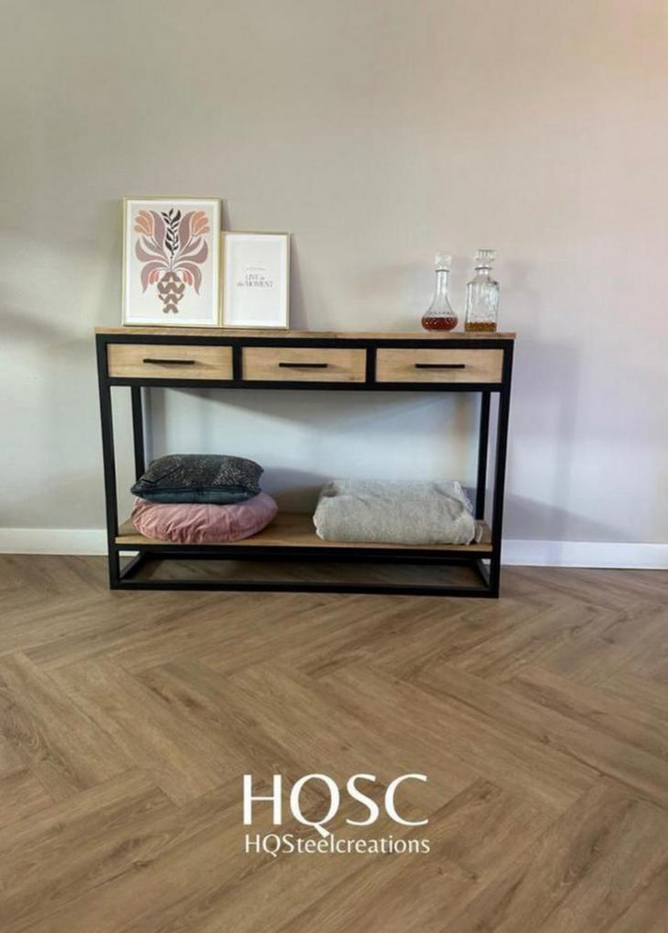 Foto 7 van Nieuwe side table op maat gemaakt met eiken hout poedercoat