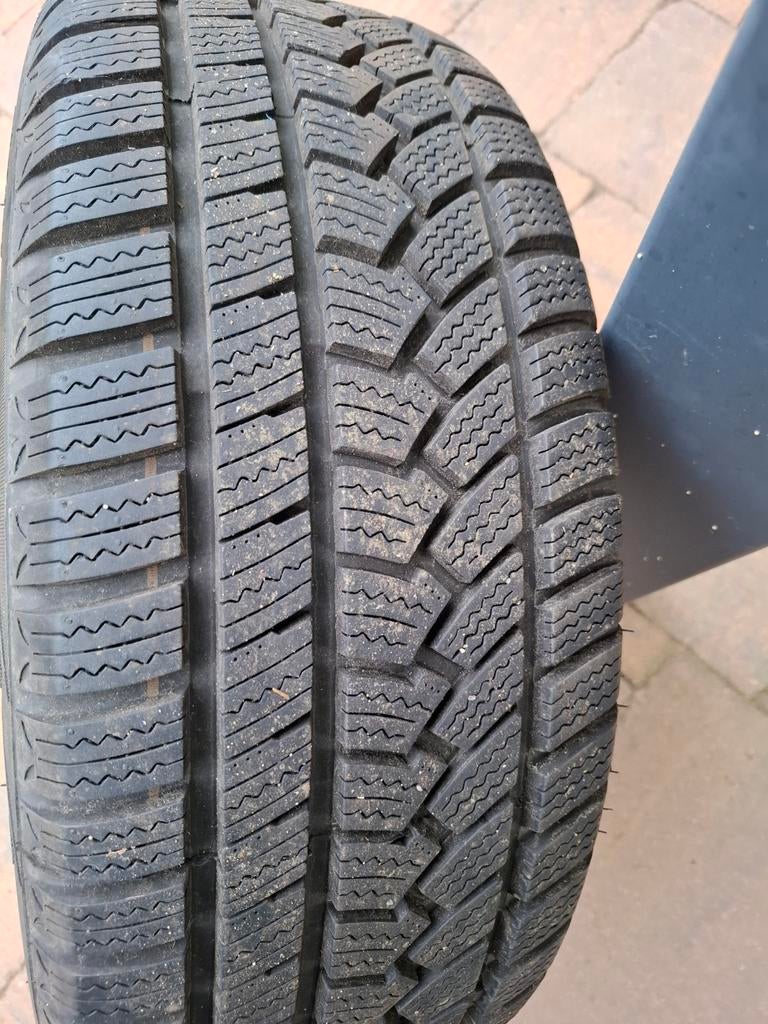 Set lichtmetalen velgen met nagenoeg nieuwe winterbanden, Auto-onderdelen, Banden en Velgen, Ophalen, Gebruikt, Banden en Velgen