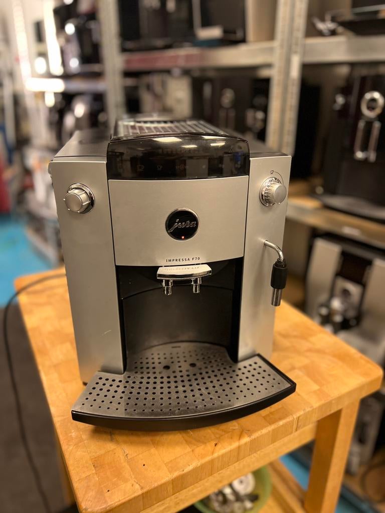 Jura F 70, Witgoed en Apparatuur, Koffiezetapparaten, Info@jura.com, 10 kopjes of meer, Koffiemachine, Ophalen of Verzenden