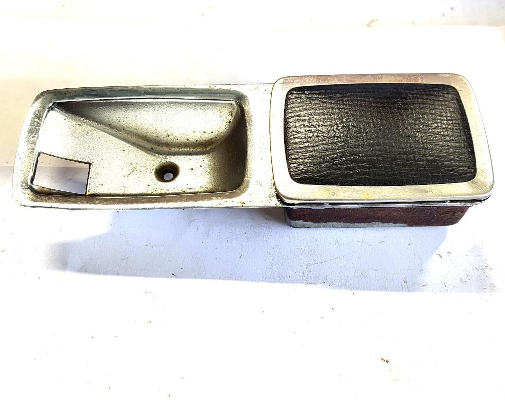 interieur accessoires Peugeot 404 asbak Dashboard bekleding, Auto-onderdelen, Interieur en Bekleding, Ophalen of Verzenden, Gebruikt