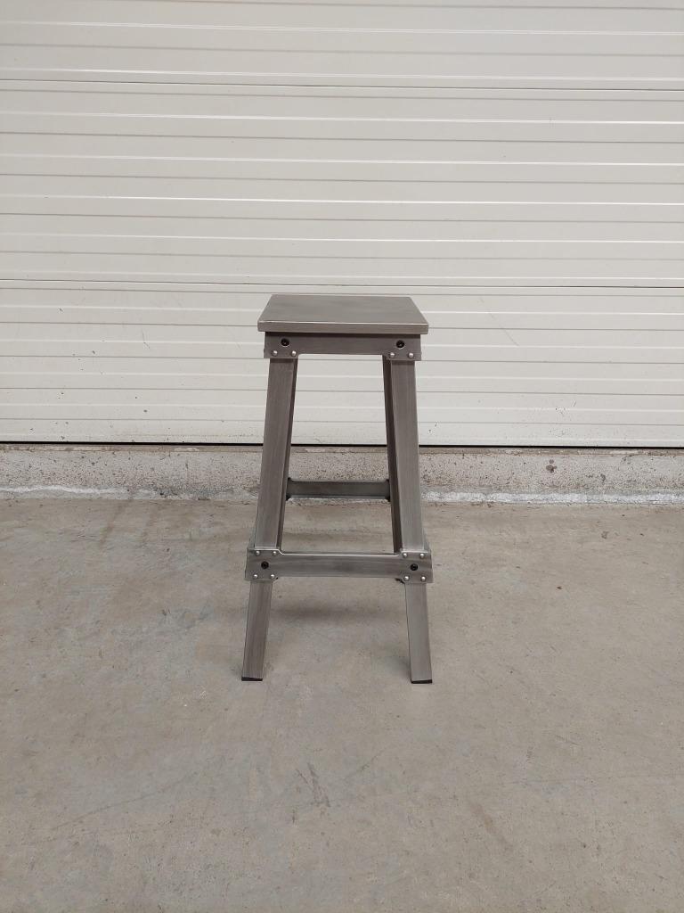Vintage metalen barkruk design nieuw, 5 krukken of meer, Met voetsteun, 60 tot 90 cm, Nieuw