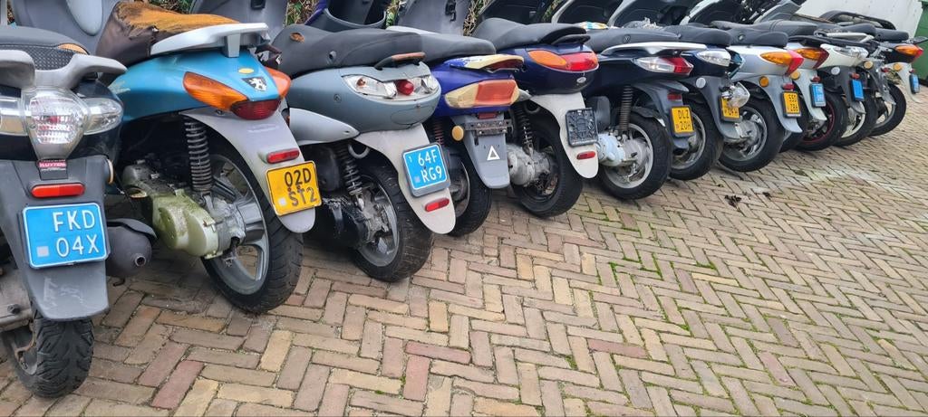 Piaggio fly snor en brom Inc onderdelen, Fietsen en Brommers, Brommeronderdelen | Scooters, Ophalen of Verzenden, Gebruikt, Overige typen
