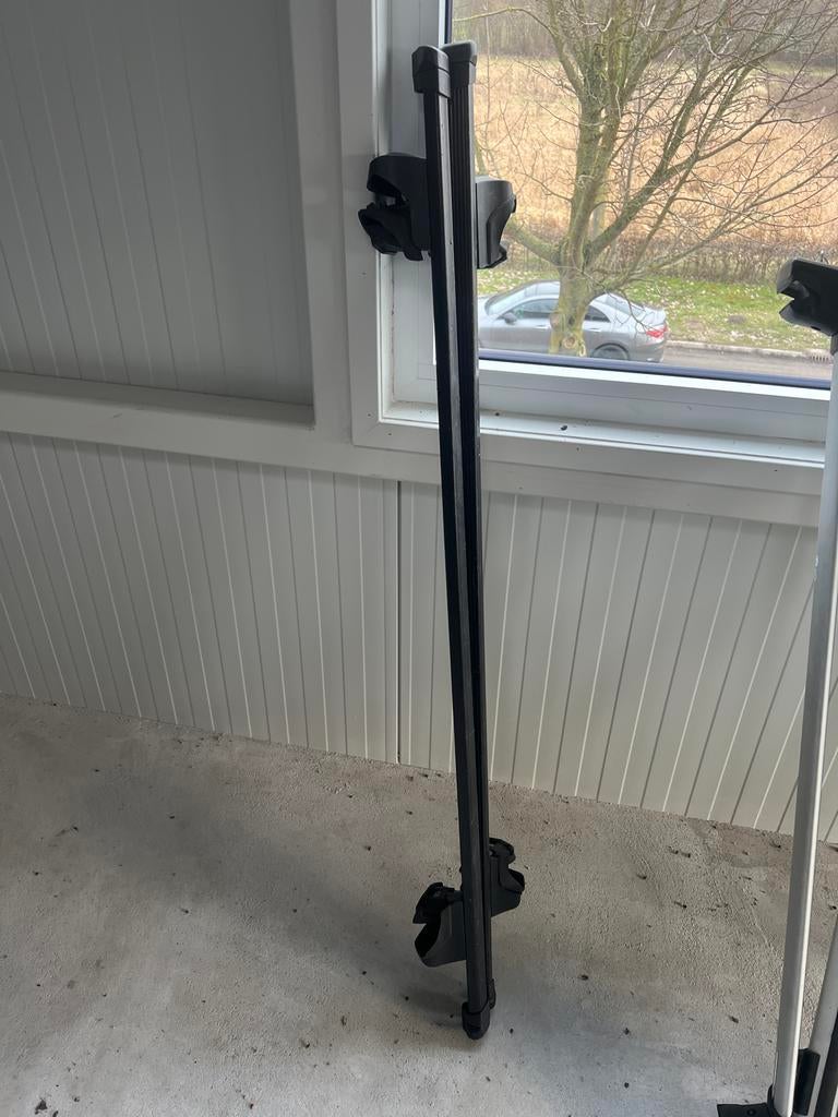 Dakdragers Thule voor auto,s met een roofrail., Ophalen of Verzenden, Gebruikt