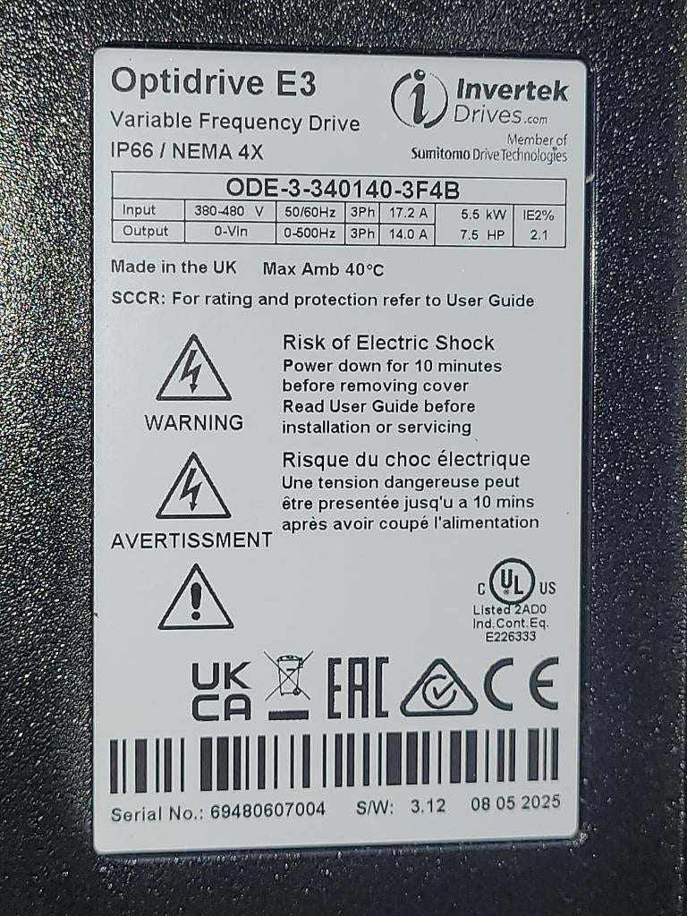 Invertek E3 frequentieregelaar voor 3~400V 5,5kW IP66, Hobby en Vrije tijd, Elektronica-componenten, Nieuw, Ophalen of Verzenden