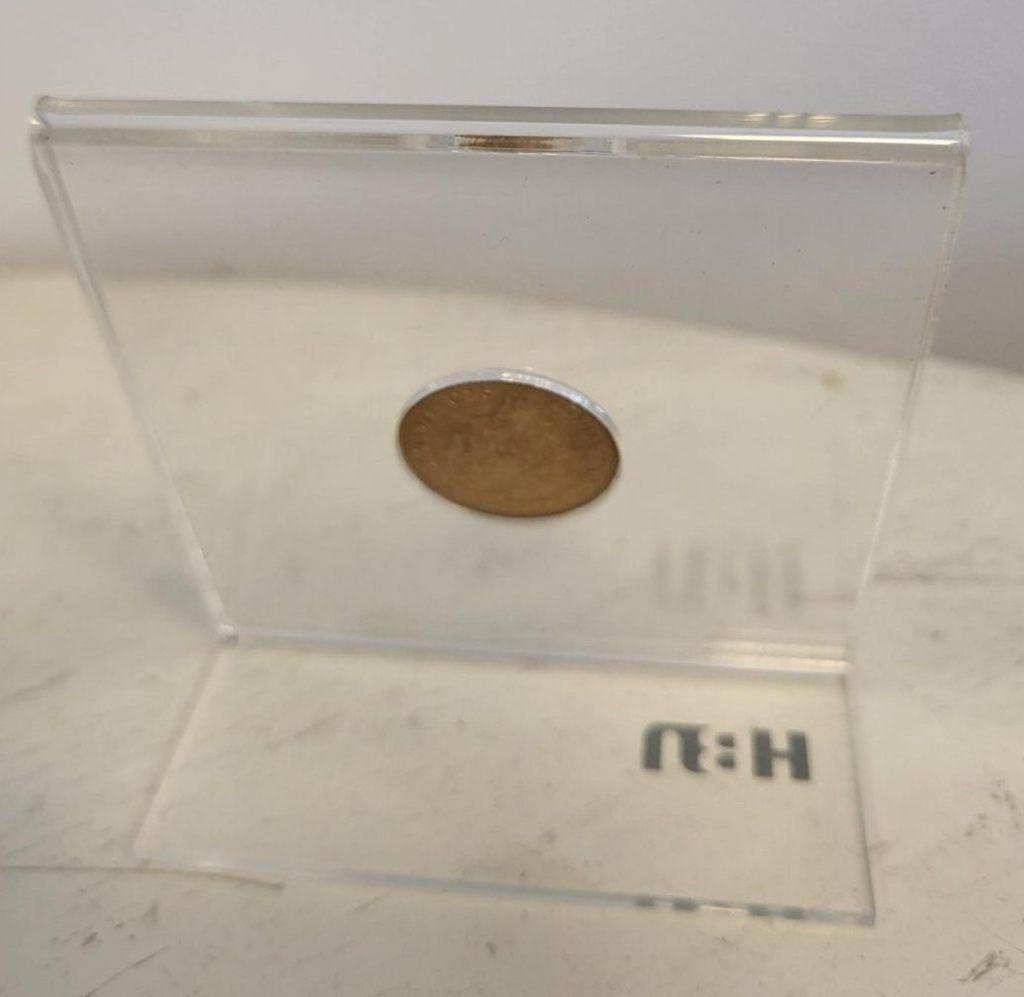 Nederland 10 Gulden 1932 Wilhelmina in plastic standaard met, Postzegels en Munten, Munten | Nederland, Koningin Wilhelmina, Losse munt